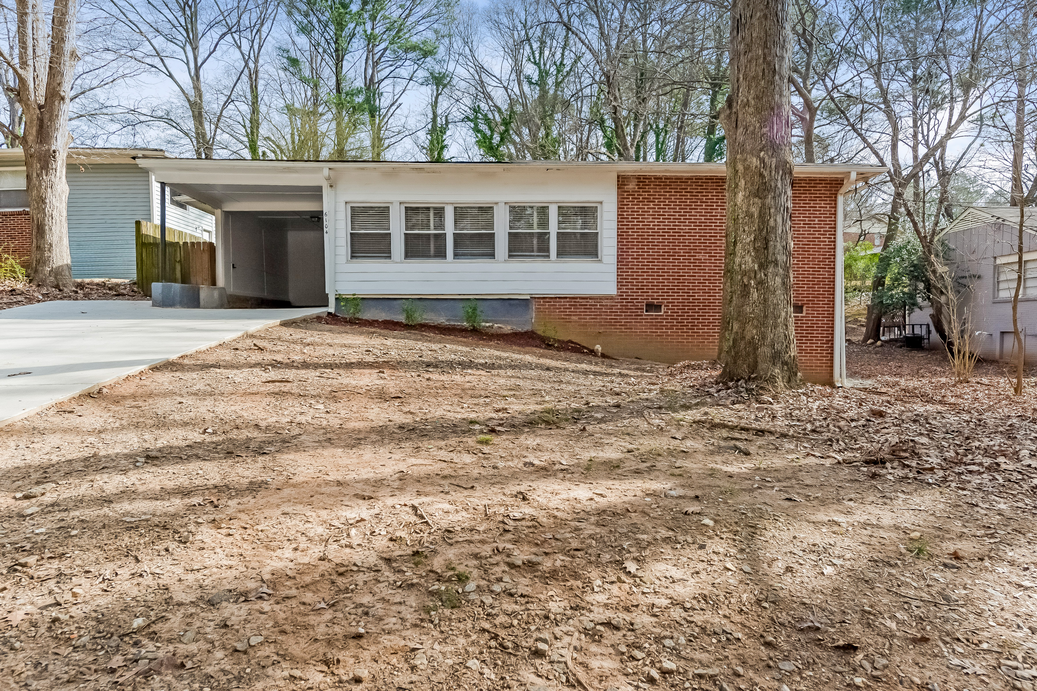 6104 Holiday Blvd Forest Park, GA 30297